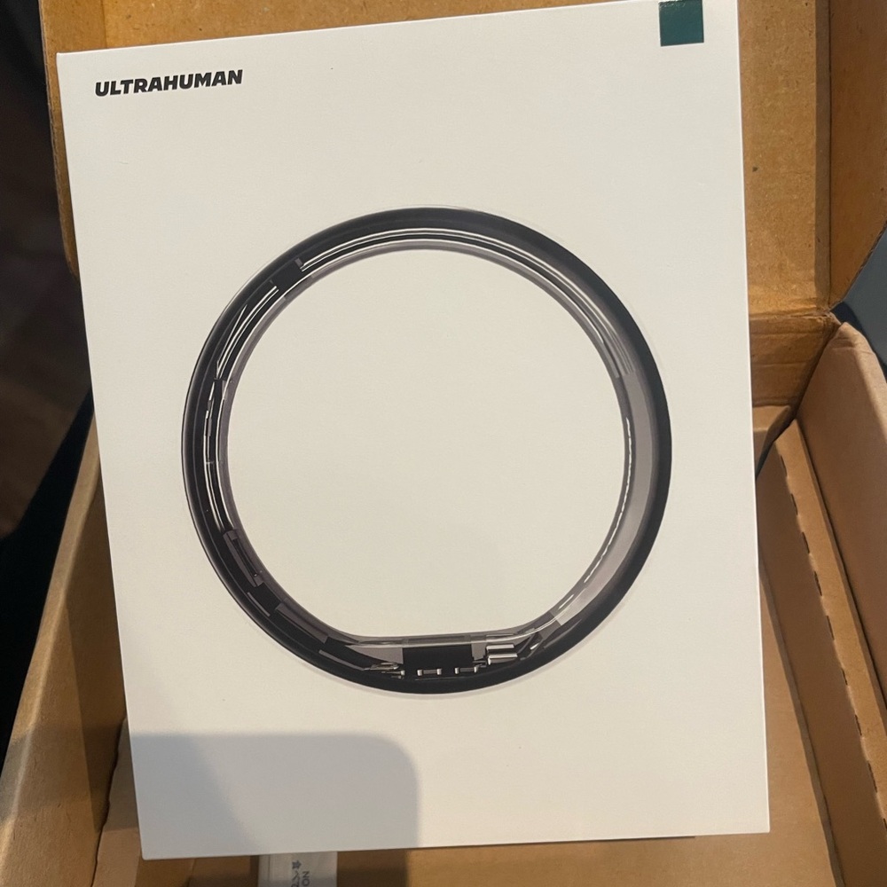 Ultrahuman ring size 8 Aster black